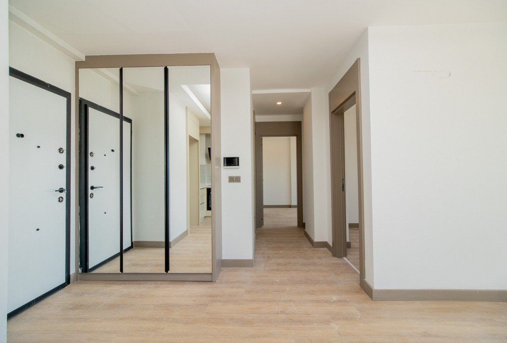 w1024_h694_zc1_ac__8fIgWPlGE0VkqwvUcHRZzh3XQiYO79aN