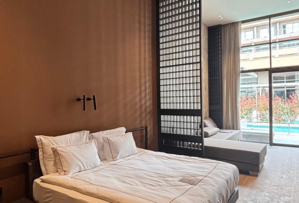 w1024_h694_zc1_ac__e4XaKym2rOZiGxAhqQzEYwbTnIRCsfMu